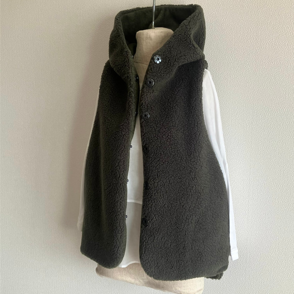 ボア×フリース　フードベスト　ビオトープフォレストグリーン　限定3着 M1437404583(10985円)