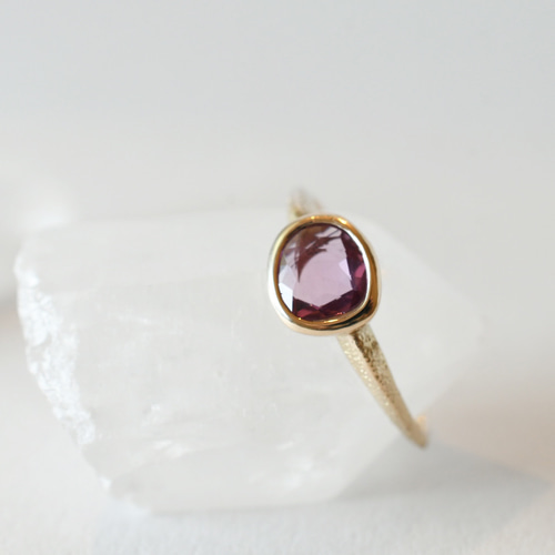 K10 ローズカットのピンクサファイアのリング【1点もの】 指輪・リング