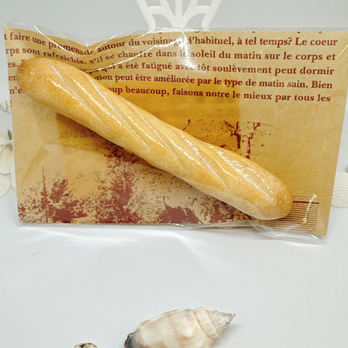 ☆フランスパンのピンバッジ☆本物パン！ ピンバッチ na✴︎ 通販 