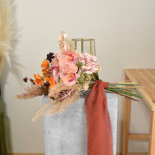 くすみピンク オレンジ ブーケ 秋婚 ウェディング 前撮り