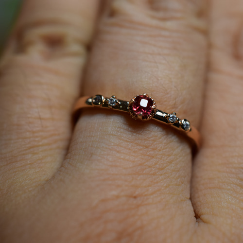 SR7-3 宝石質 艶やかな柘榴色 天然 スピネル ミャンマー産 リング 指輪