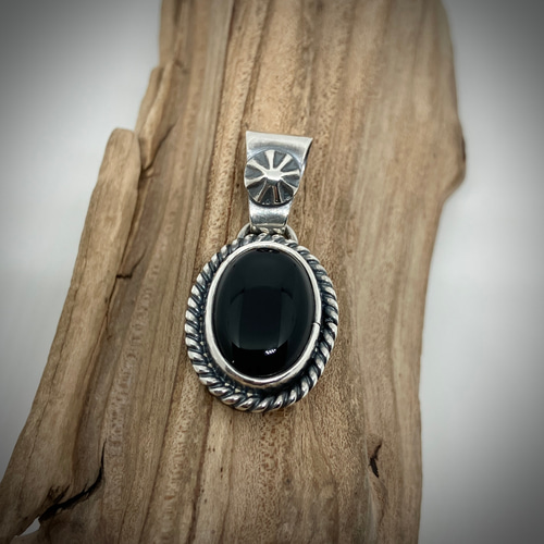 Navajo Gary reeves   オニキス ペンダントトップ Navajo Gary reeves オニキス ペンダントトップ