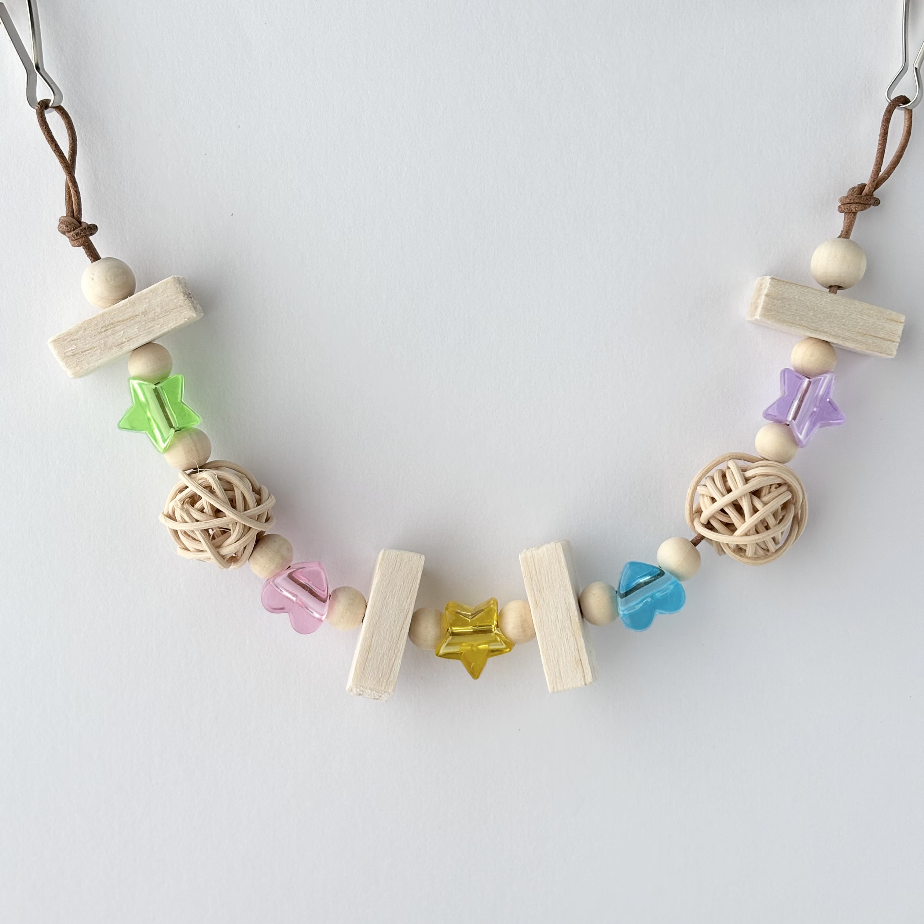 ブライトシュベルツ　小鳥　ガラガラ　木のおもちゃ