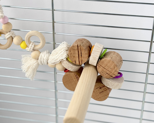 R305　大人気！　ガジガジおもちゃコルク色々セット　少しバルサ　 バードトイ R305 大人気！ ガジガジおもちゃコルク色々セット 少しバルサ