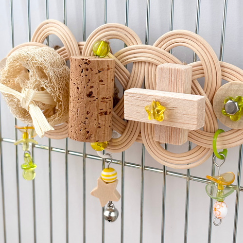 鳥のおもちゃ ☆ラタンのプレイフレーム 大☆ 【鳥 インコ おもちゃ