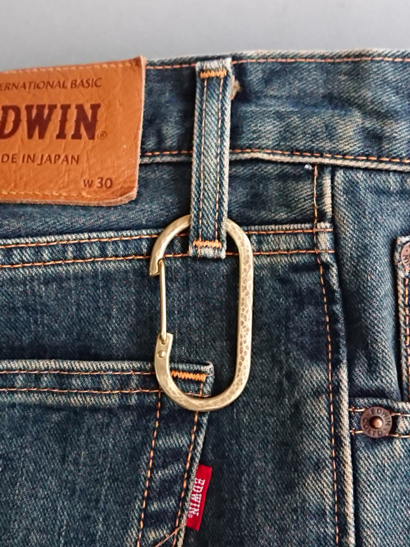 【オーダー品】真鍮カラビナキーホルダー　オーバル　小鎚目 60-30 人気・おすすめ｜使いやすい・旅行におすすめ 品質保証 全国発送 在庫限り