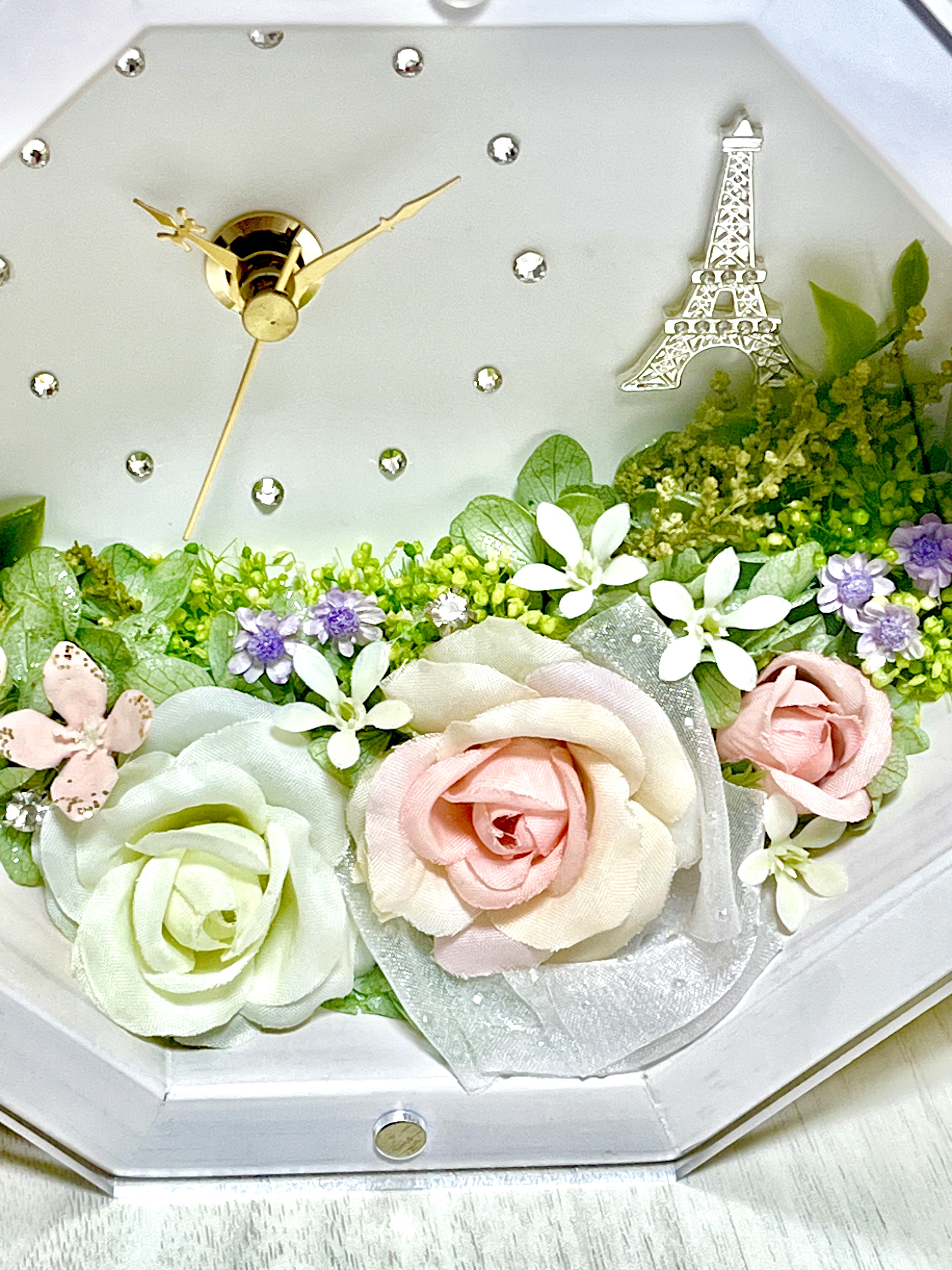 八角フラワー時計＊エッフェル塔　アンティークホワイト　花時計　インテリア雑貨　フラワーアレンジメント