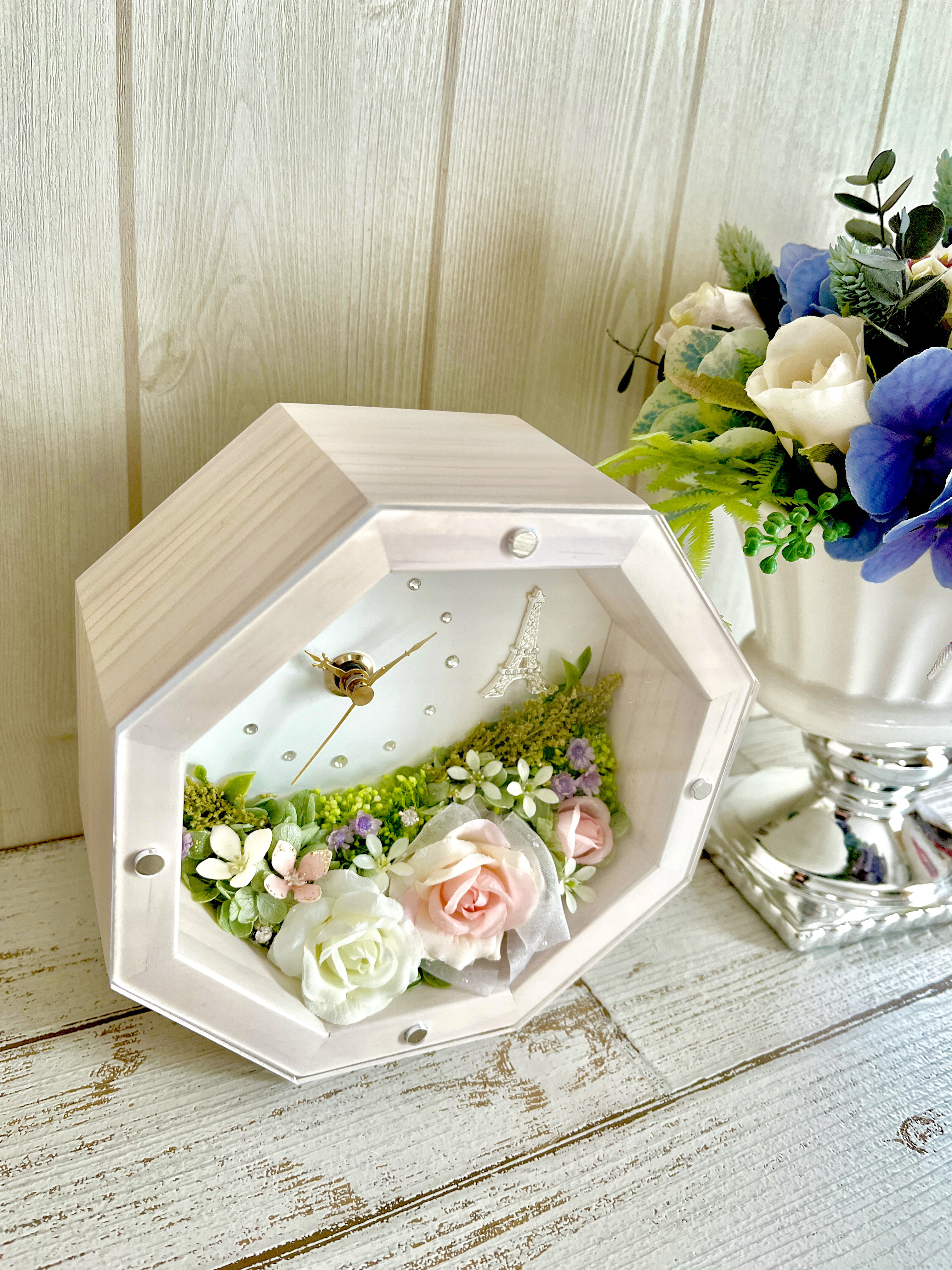 八角フラワー時計＊エッフェル塔 アンティークホワイト 花時計