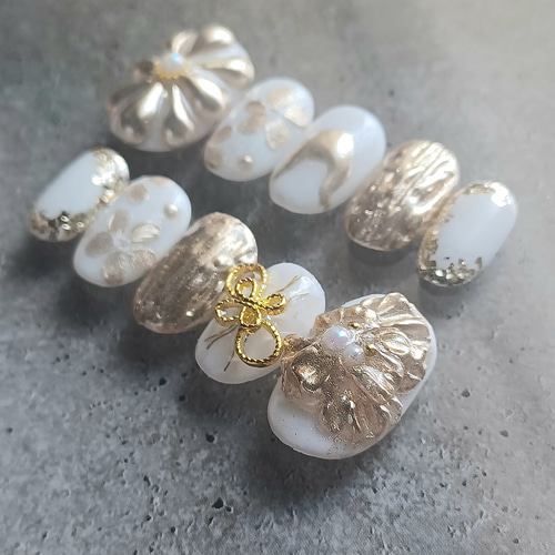受注製作】 振袖 成人式 結婚式 白×金 ネイルチップ No.225 ネイル 