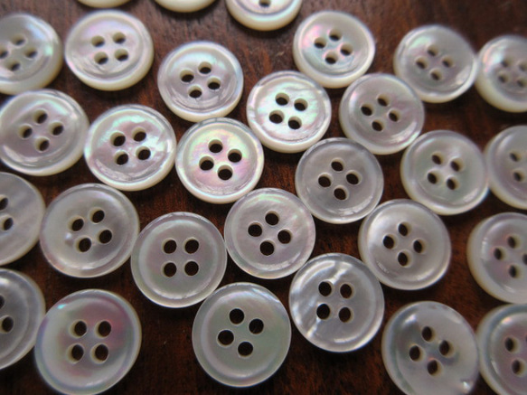 白蝶貝のボタン　11.5mm　カップ型　20個 1枚目の画像