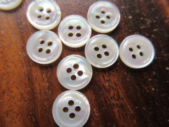白蝶貝のボタン　11.5mm　カップ型　20個 10枚目の画像