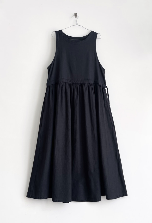サイドリボンのジャンパースカート * cotton linen Black * 　 8枚目の画像