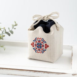 リネンの長方形ハンカチ｜かわいい果実の刺繍 ｜ほっこりクロス