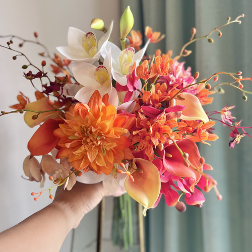 【美品】オレンジローズのウェディングブーケ　アーティフィシャルフラワー アーティフィシャルフラワーブーケ | フラワーファクトリー
