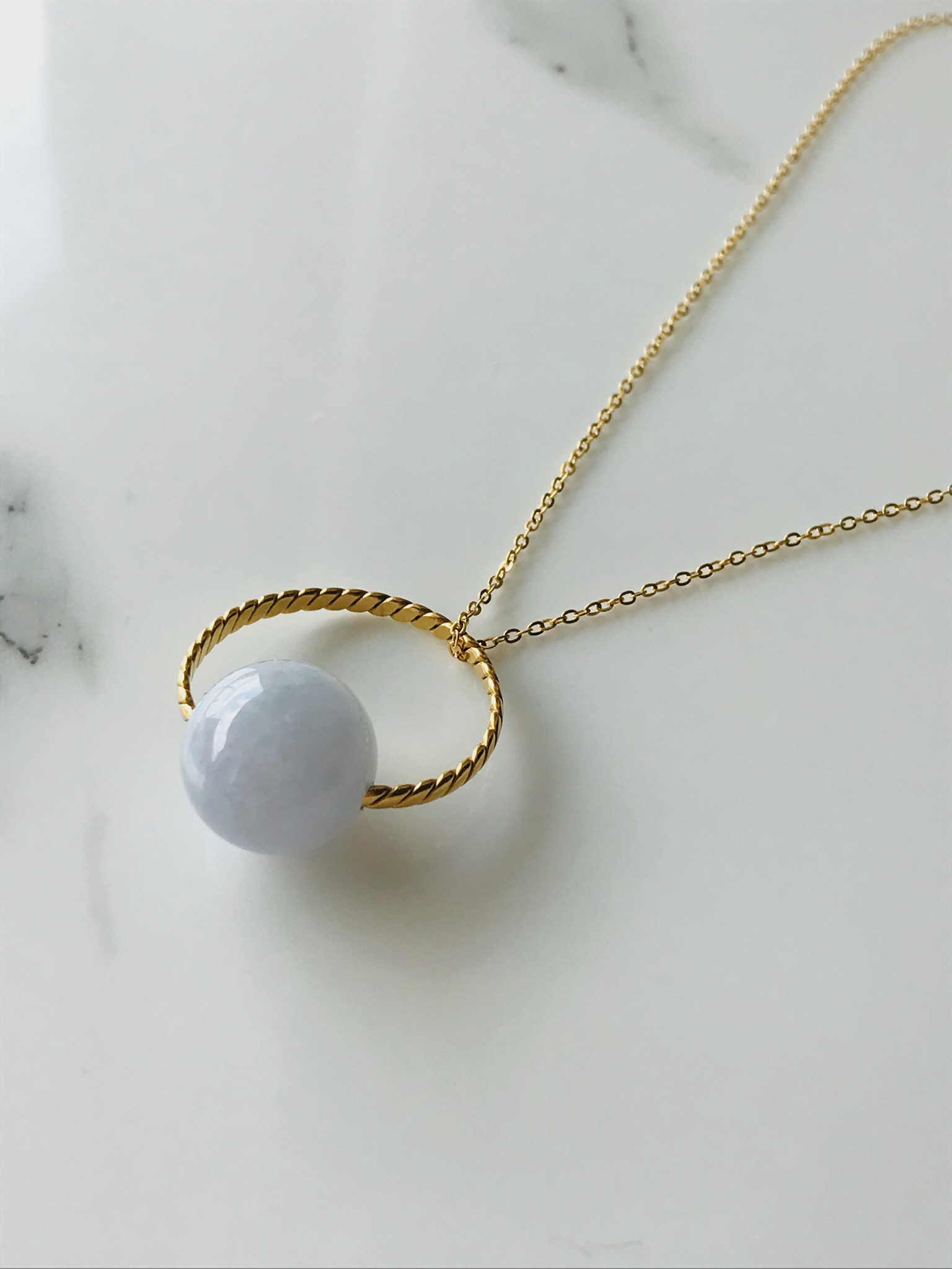 [P150-001］ ジェイド　ヒスイ　ペンダント　ミャンマー産　ボール　ライトラベンダー　s925 チェーン付き