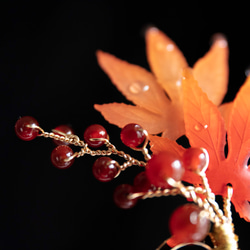 紅葉と赤い実のかんざし もみじ 簪 髪飾り ヘアアクセサリー モミジ uピン　かんざし 6枚目の画像