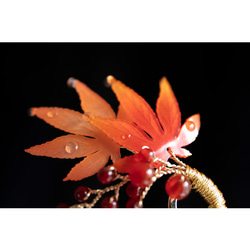 紅葉と赤い実のかんざし もみじ 簪 髪飾り ヘアアクセサリー モミジ uピン　かんざし 5枚目の画像