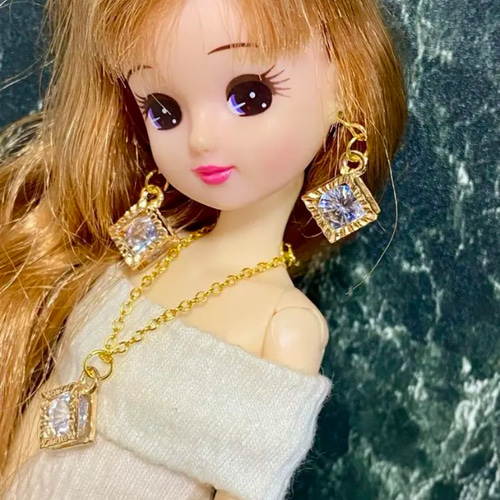 リカちゃんひし形型縁ピアス その他人形 kiki202402【土日雨天発送不可