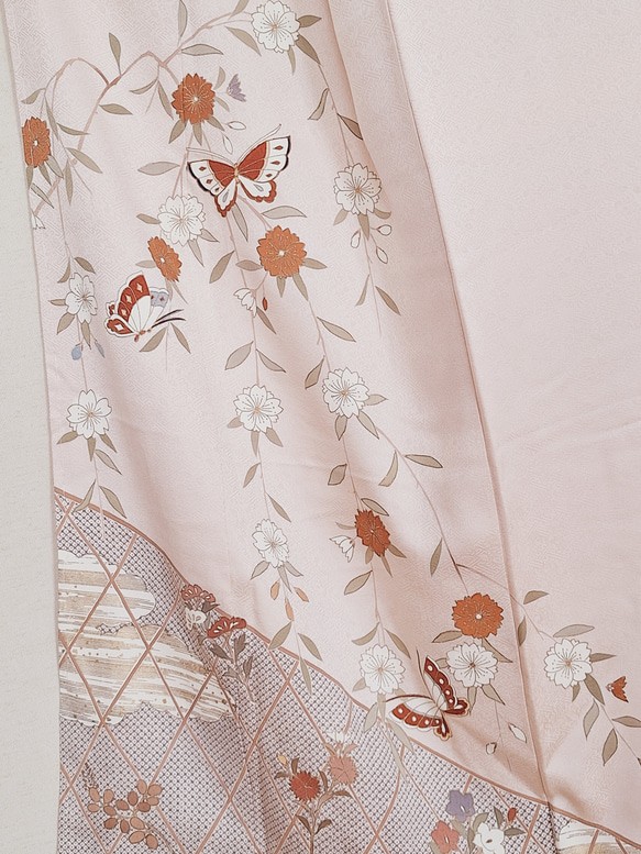 ワンタッチ着物　くらわん着物　正絹付け下げ訪問着リメイク　薄桃色枝垂れ桜梅蝶文様 また 身長 体重を備考欄にお書きください 幅出し 詰め等の寸法直しは致しておりません ご了承下さい