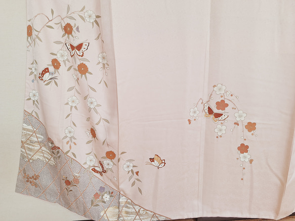 ワンタッチ着物　くらわん着物　正絹付け下げ訪問着リメイク　薄桃色枝垂れ桜梅蝶文様 また 身長 体重を備考欄にお書きください 幅出し 詰め等の寸法直しは致しておりません ご了承下さい