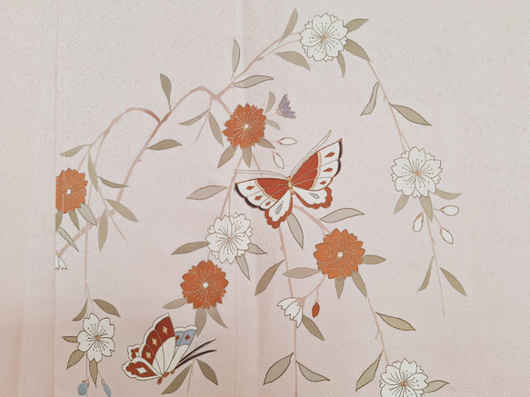 ワンタッチ着物　くらわん着物　正絹付け下げ訪問着リメイク　薄桃色枝垂れ桜梅蝶文様 また 身長 体重を備考欄にお書きください 幅出し 詰め等の寸法直しは致しておりません ご了承下さい