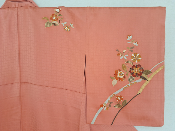 【トール】ワンタッチ着物　くらわん着物　正絹付け下げ訪問着リメイク　濃サーモンピンク花文様 また 身長 体重を備考欄にお書きください 幅出し 詰め等の寸法直しは致しておりません ご了承下さい