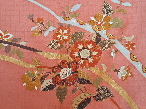 【トール】ワンタッチ着物　くらわん着物　正絹付け下げ訪問着リメイク　濃サーモンピンク花文様 また 身長 体重を備考欄にお書きください 幅出し 詰め等の寸法直しは致しておりません ご了承下さい