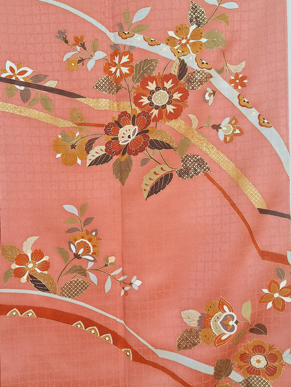 【トール】ワンタッチ着物　くらわん着物　正絹付け下げ訪問着リメイク　濃サーモンピンク花文様 また 身長 体重を備考欄にお書きください 幅出し 詰め等の寸法直しは致しておりません ご了承下さい