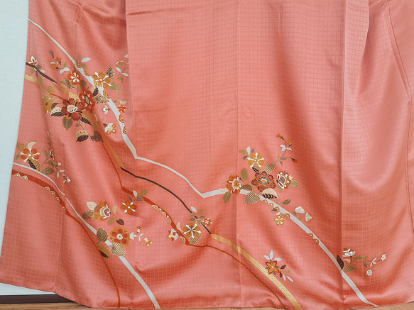 【トール】ワンタッチ着物　くらわん着物　正絹付け下げ訪問着リメイク　濃サーモンピンク花文様 また 身長 体重を備考欄にお書きください 幅出し 詰め等の寸法直しは致しておりません ご了承下さい