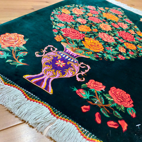 ペルシャ絨毯 クム シルク タバタバイ工房 玄関マット 73x45cm バラ 花