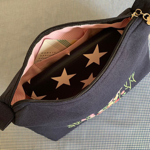 ハンドメイド「草原」 草原 bag(紺） ハンドバッグ ricamo 通販 18159428｜Creema