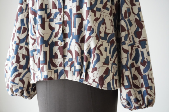 GEOMETRIC ショートタックシャツ 6枚目の画像