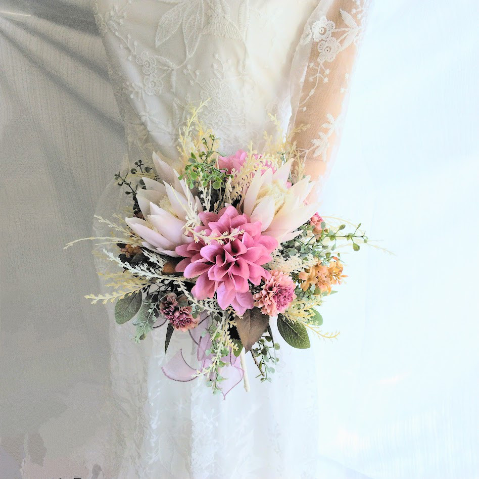 ダリア と プロテア の ウェディング ブーケ ns903 アーティフィシャルフラワー