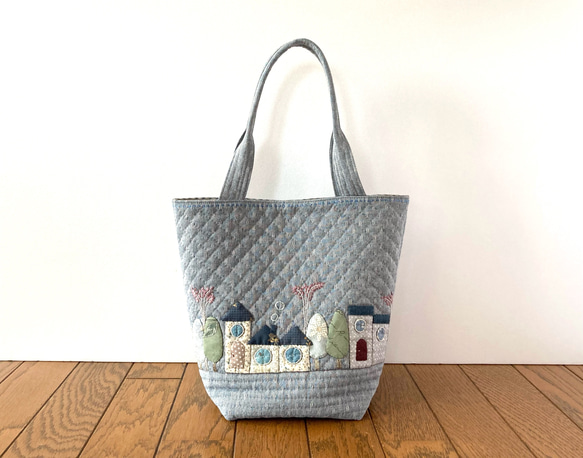 【メール便送料無料対応可】 ハウスのパッチワークキルトバッグ トートバッグ lilla＊ 通販 ショルダーバッグ