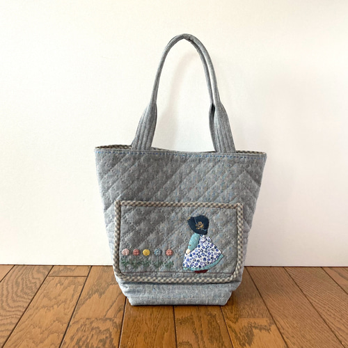 オリジナル ハウスのパッチワークキルトバッグ 通販 lilla＊ トートバッグ トートバッグ