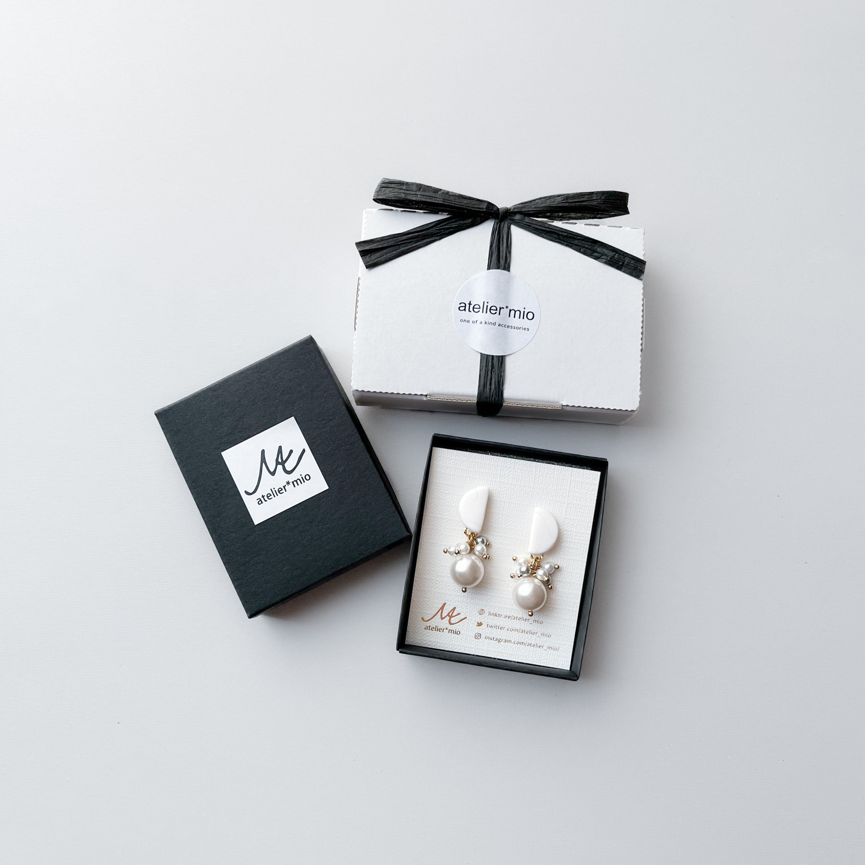 ポリマークレイ × 貝パールジュエル costume jewelry ピアス -white-