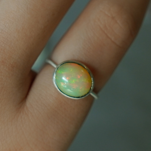 10月限定値下げ muska 指輪 リング オパール 12号 10月誕生石＞K10オパールピンキーリング（マザー）｜ピンキーリング