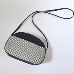 三河木綿 刺し子織&帆布　山なりショルダーバッグ♪ブラック 7枚目の画像