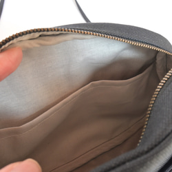 三河木綿 刺し子織&帆布　山なりショルダーバッグ♪ブラック 9枚目の画像