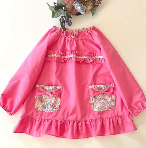 90-130cm ラブリー ベリーピンク無地☆キッズスモック☆掛け紐付き