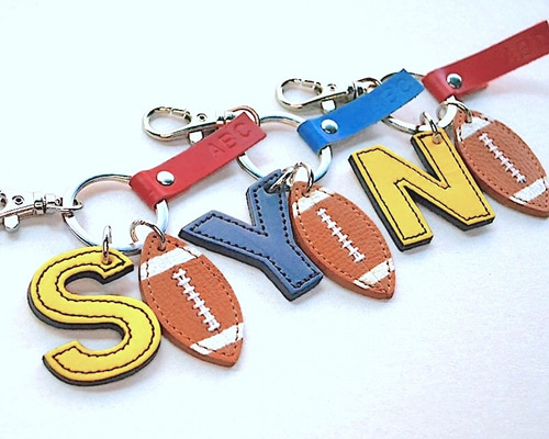 限定セール】卒業・卒団記念に！[ラグビーボールキーホルダー] 背番号