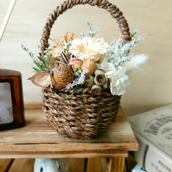 ドライフラワーアレンジメント コンパクター 秋のバスケット 木の実