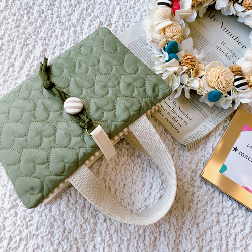 New*【受注生産】♡のキルティング レビューブックカバー オリーブ