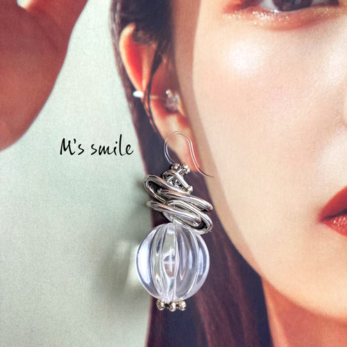 96 シルバーカラーでとってもクールでかっこいい　ピアスorイヤリング 96 シルバーカラーでとってもクールでかっこいいピアスorイヤリング