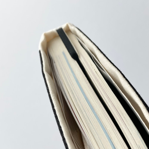 A5判-z006】 ブックカバー うさぎ柄 オフホワイト色 ブックカバー