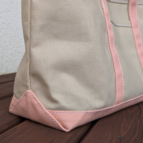 8号帆布♡ベーシック横長♡トートバッグ♡黒×シェルピンク♪ ☆ハンドメイド 8号帆布♡ベーシック横長♡トートバッグ♡黒♪ ☆ハンドメイド
