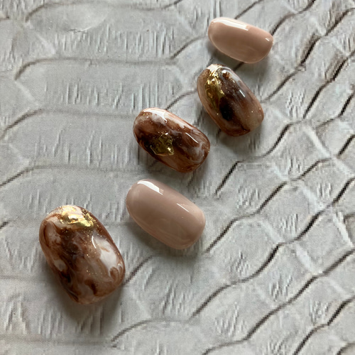 ニュアンスネイル ブラウンネイル 秋ネイル ネイルチップ ハンドメイド ニュアンスネイル/ブラウンネイル/ネイルチップ/秋ネイルデザイン