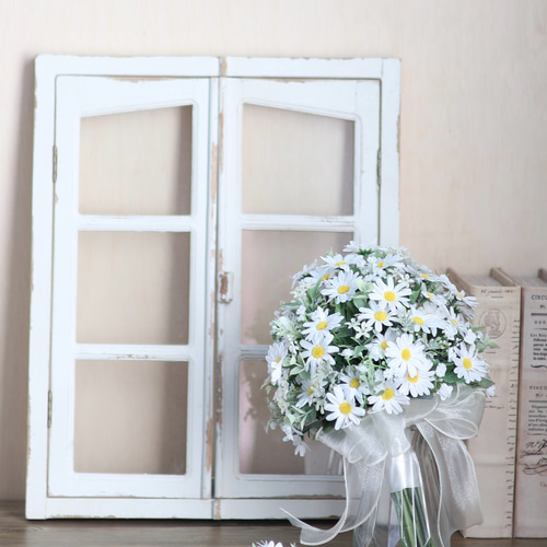 再販】マーガレットのふんわりブーケ ブートニア付き アーティ