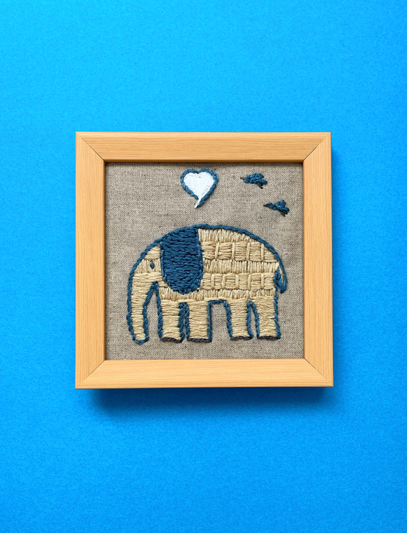 象の手刺繍フレーム 青 フォトフレーム・写真立て komaki meme