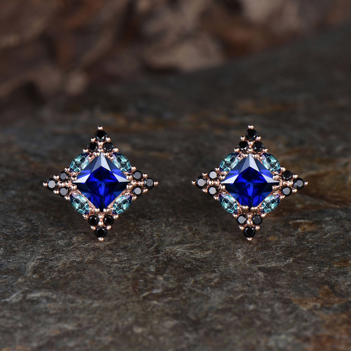 ☆*☆様 天然石ブルーサファイアピアス全長6センチ 9月の誕生石ブルーサファイアピアス 6月の誕生石